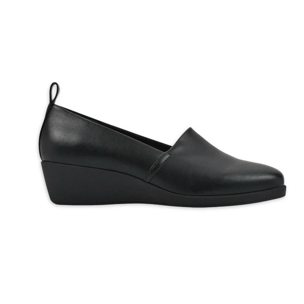 Aerosoles Women's Stretch Faux Leather Wedge Shoe, Wide Width Size 11‎
